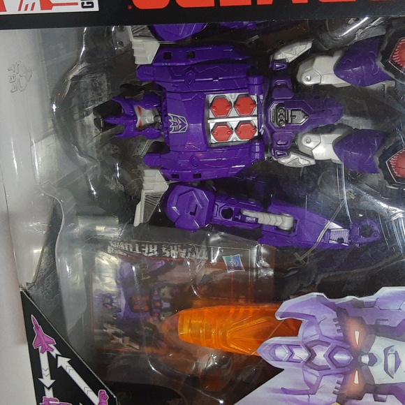 Transformers Generations Voyager Class Titans Return Nucleon & Galvatron SEALED - Picture 10 of 14